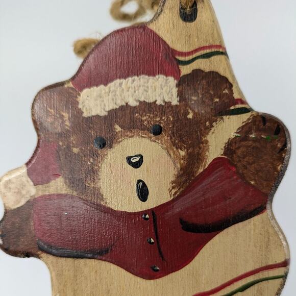 10" Wood Christmas Decoration Teddy Bear Stocking Santa Hat Signed Vintage 1988 - Picture 3 of 8